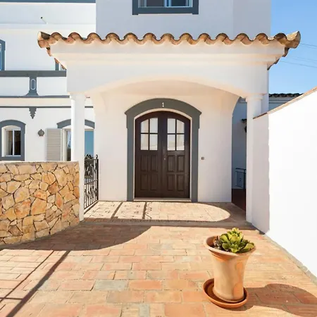 The Lemon Tree Apartmanhotel Moncarapacho