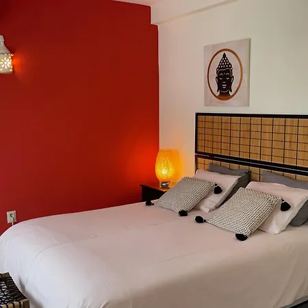 The Lemon Tree Apartmanhotel 4*